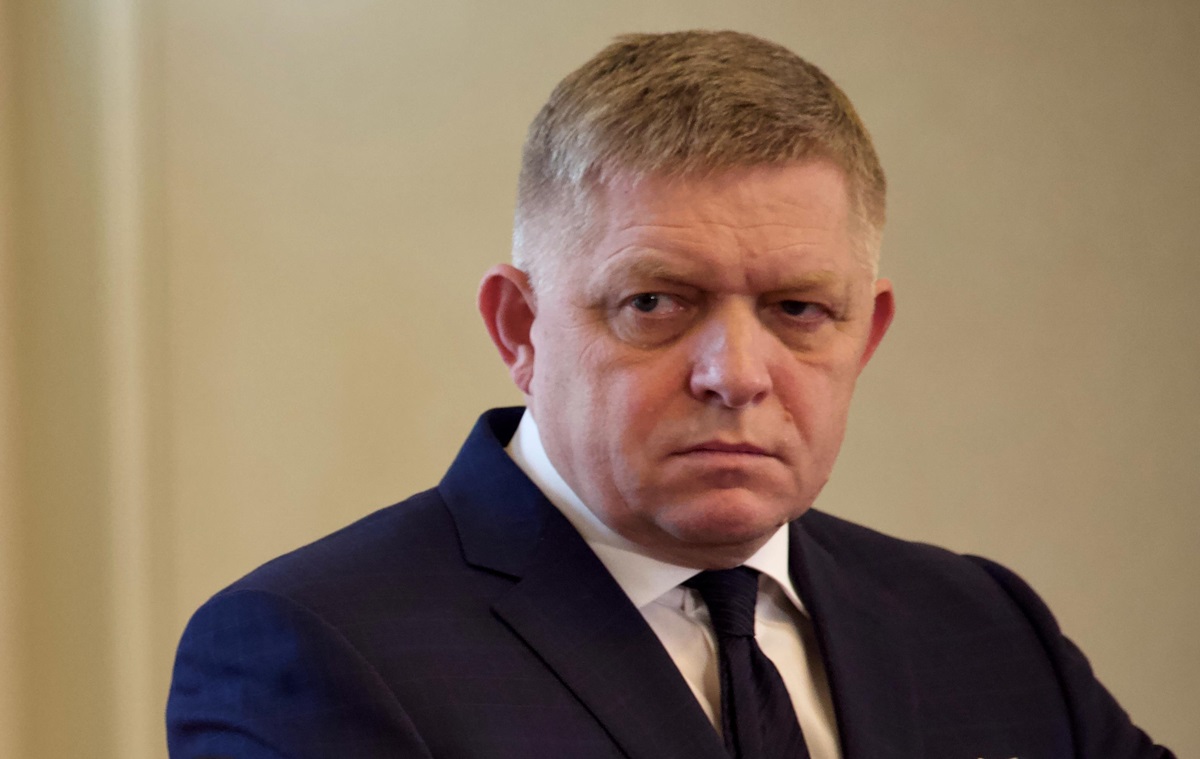 Фото для новини:Фіцо заявив, що не зміг поговорити з Зеленським перед виконанням погрози