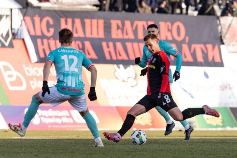 Фото для новини:ФК Полтава та Верес відкрили другу половину сезону результативним матчем