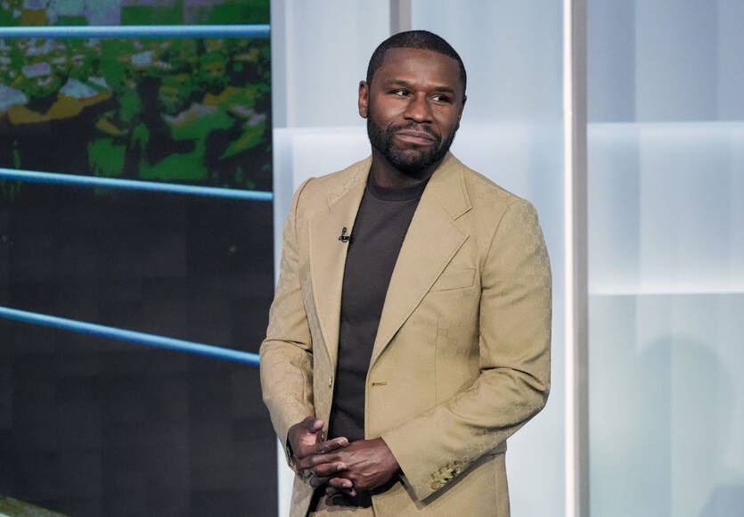 Фото для новини:Флойд підтвердив своє повернення в бокс