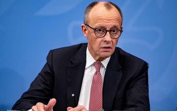 Фото для новини:ФРН та Франція ведуть таємні переговори щодо ядерного арсеналу Європи