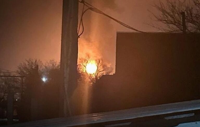 Фото для новини:Генштаб підтвердив ураження Ільського НПЗ в Росії