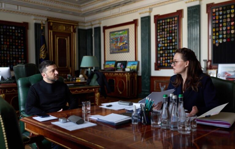 Фото для новини:Готується стратегія на наступну зиму - Зеленський