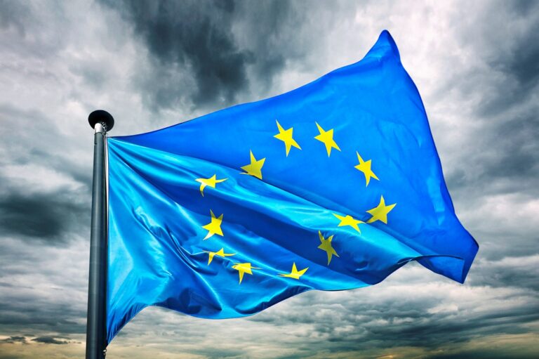 Фото для новини:Ісландія планує відновити переговори щодо вступу в ЄС