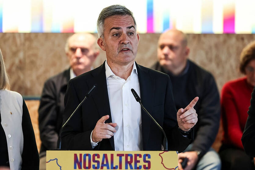 Фото для новини:Кандидат на посаду голови Барселони: Фліку сподобається наш проєкт