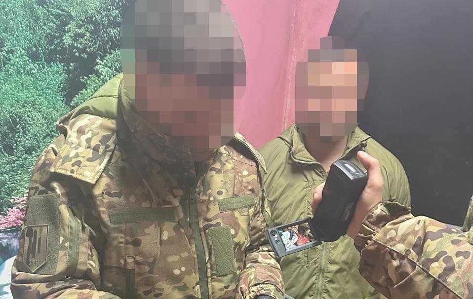 Фото для новини:Хотів відкупитися та піти в СЗЧ: військового засудили до трьох років