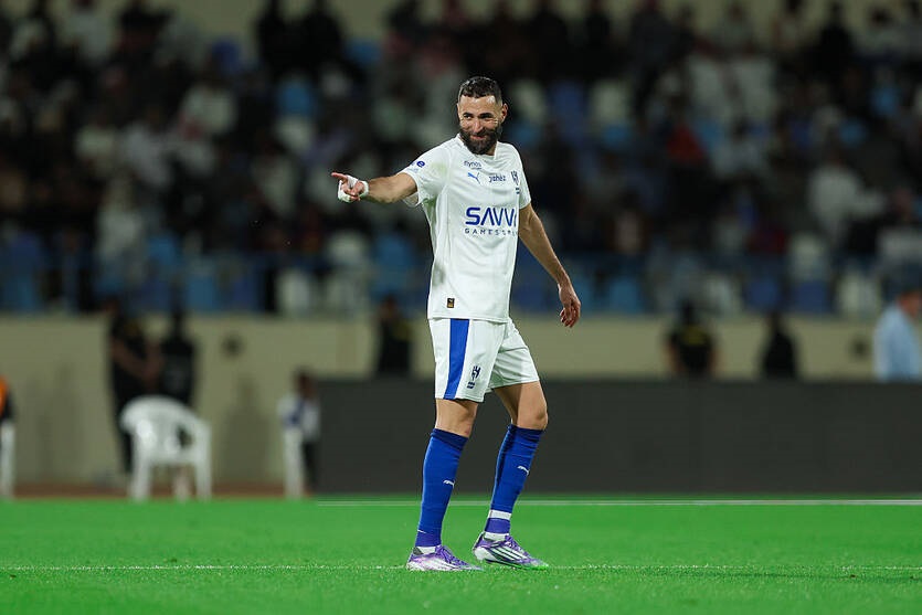 Фото для новини:Команда, куди перейшов Бензема, перемогла з його трьома м'ячами