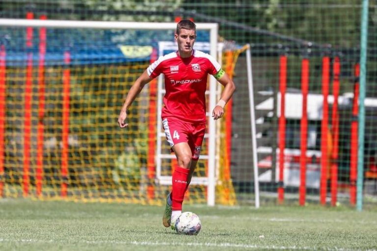 Фото для новини:Кривбас зберігає трьох українців у команді, надаючи їм чимало часу