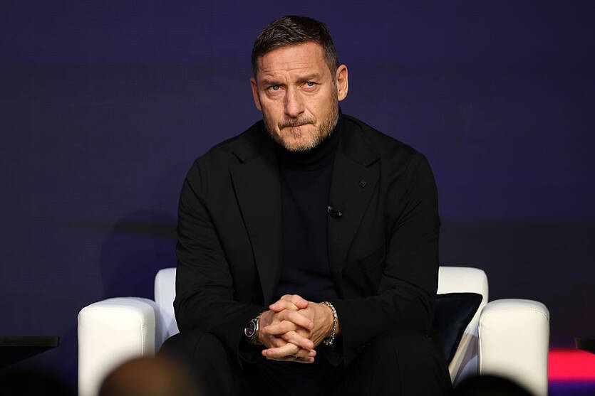 Фото для новини:Легендарний Тотті може стати директором своєї від початку і до кінця Роми