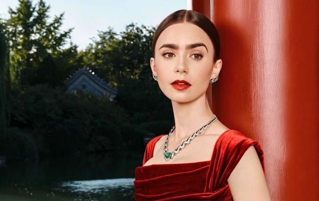 Фото для новини:Лілі Коллінз зіграє Одрі Гепберн у фільмі про створення Сніданку у Тіффані