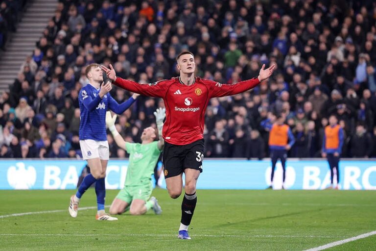 Фото для новини:Манчестер Юнайтед виявився сильнішим за Евертон без українця