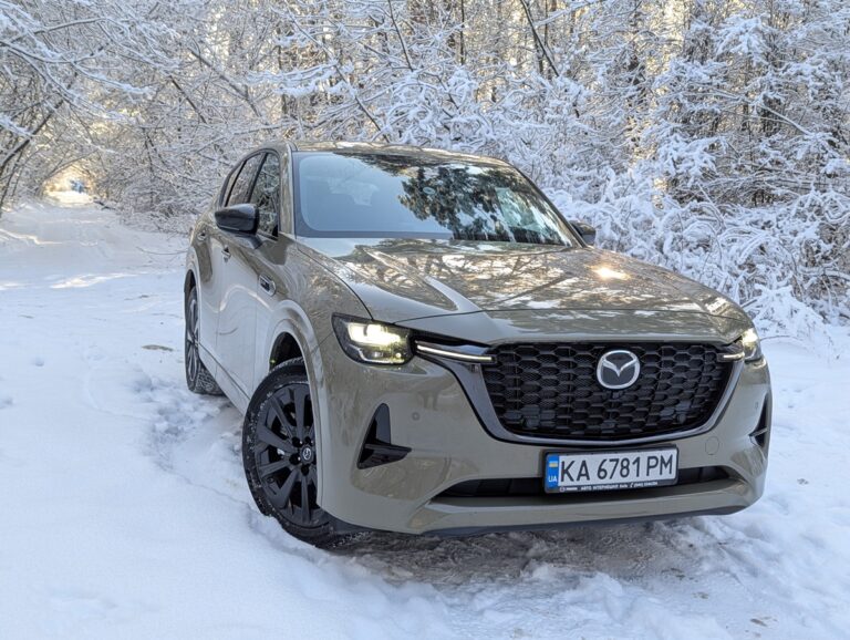 Фото для новини:Mazda CX-60: кросовер з чоловічим характером, який полюблять і жінки