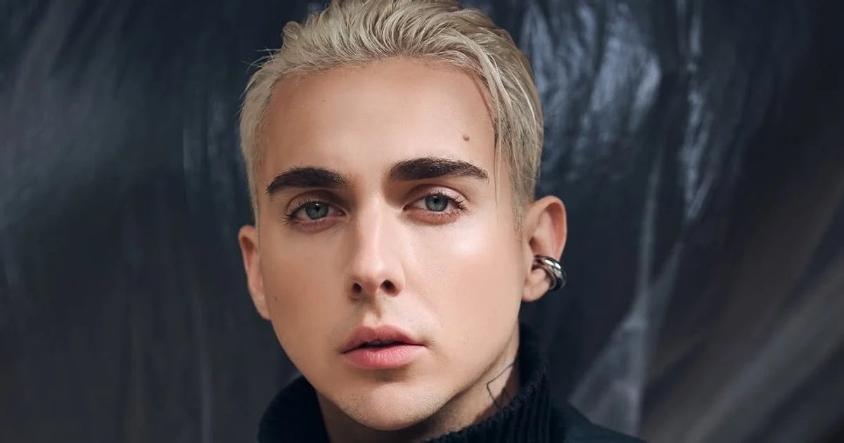 Фото для новини:MELOVIN уперше висловився про розрив із нареченим-військовим