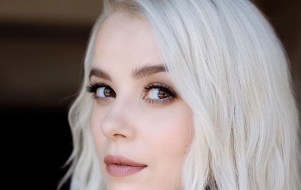 Фото для новини:Міка Ньютон анонсувала новий альбом після багаторічної паузи