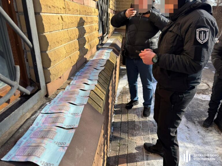 Фото для новини:На Кіровоградщині викрили схему поборів з експортерів агропродукції