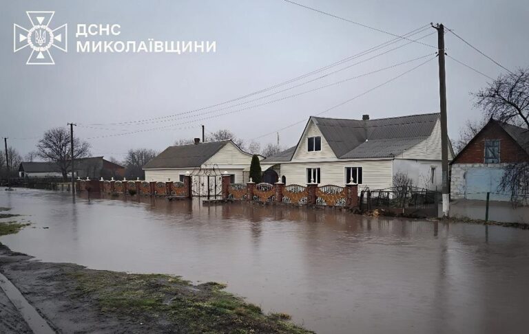 Фото для новини:На Миколаївщині підтоплено 17 населених пунктів