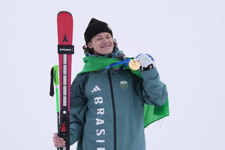 Фото для новини:На Олімпіаді-2026 у Бразилії перша в історії медаль - зимове золото