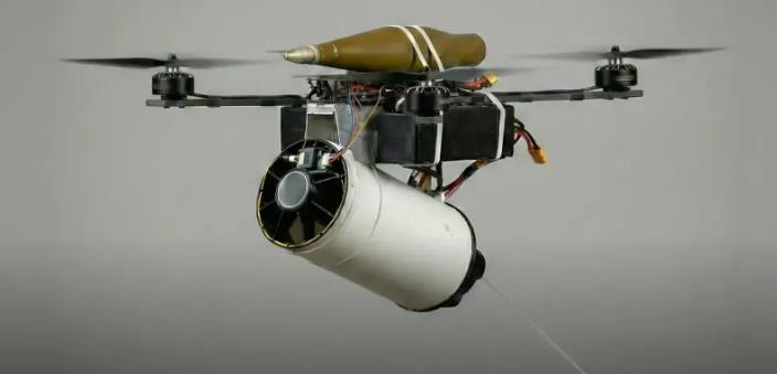 Фото для новини:На озброєння ЗСУ поставили оновленні дрони Батон Оптик