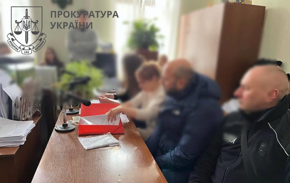 Фото для новини:На Прикарпатті відсторонили від посади мера, підозрюваного у хабарництві