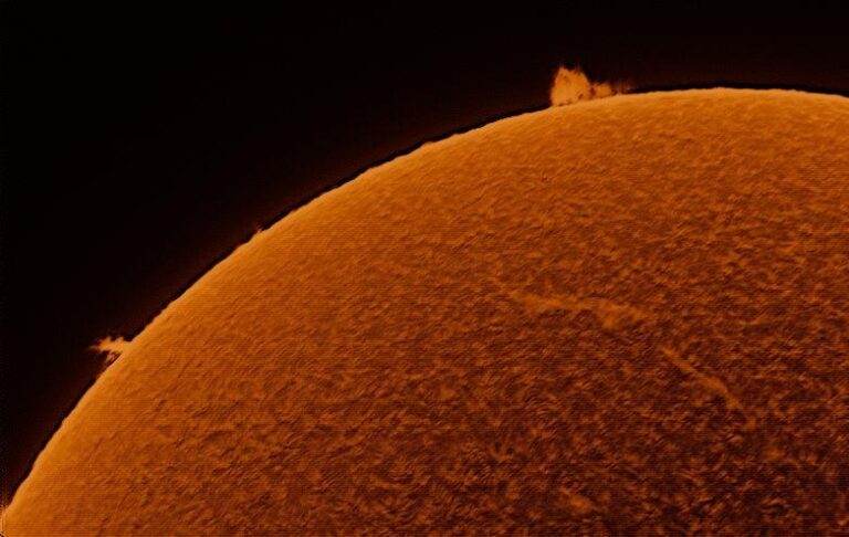 Фото для новини:На Сонці несподівано зникли всі плями