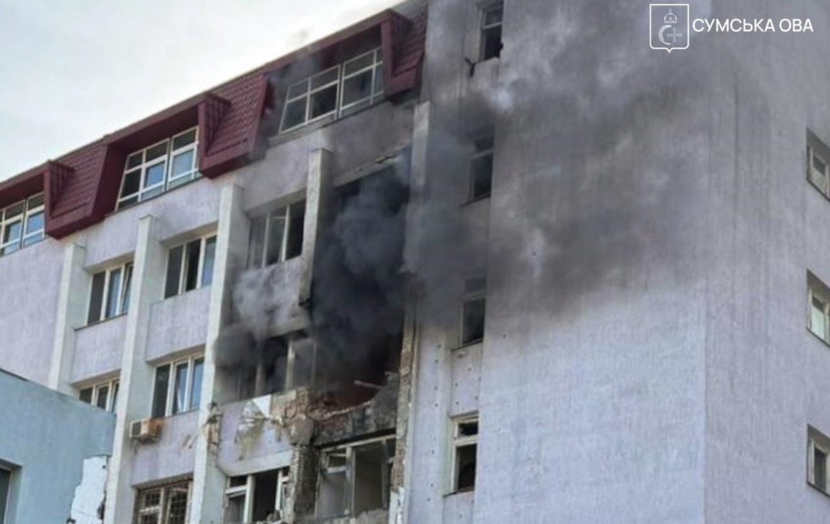 Фото для новини:На Сумщині через російські обстріли постраждало 11 людей