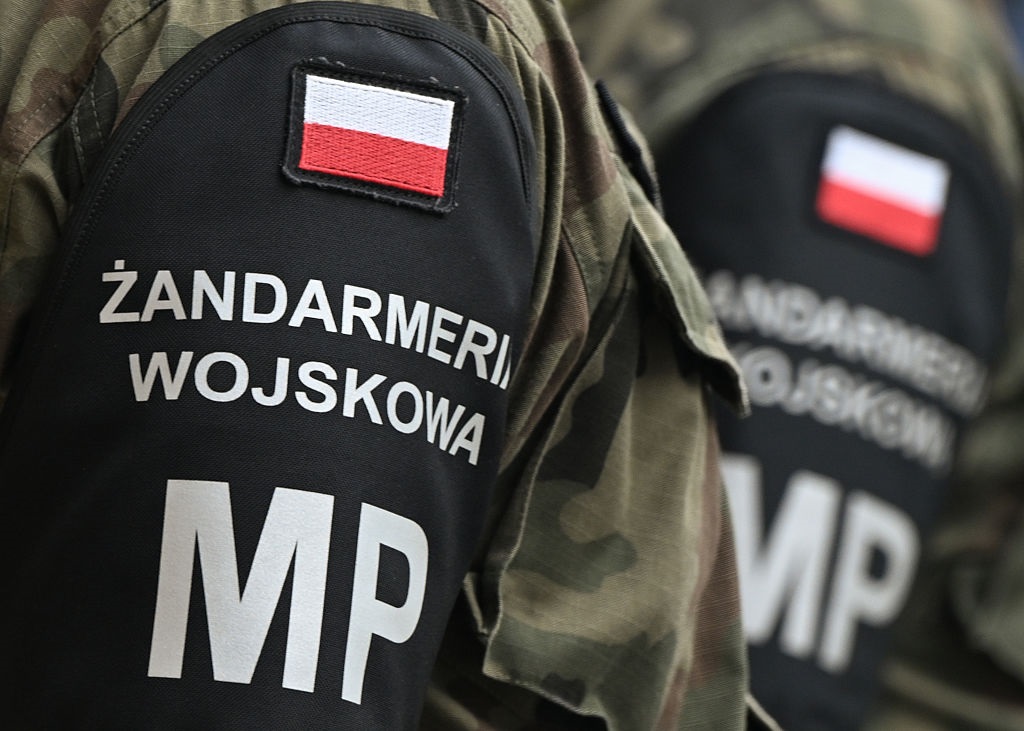 Фото для новини:На території військової частини Польщі упав дрон