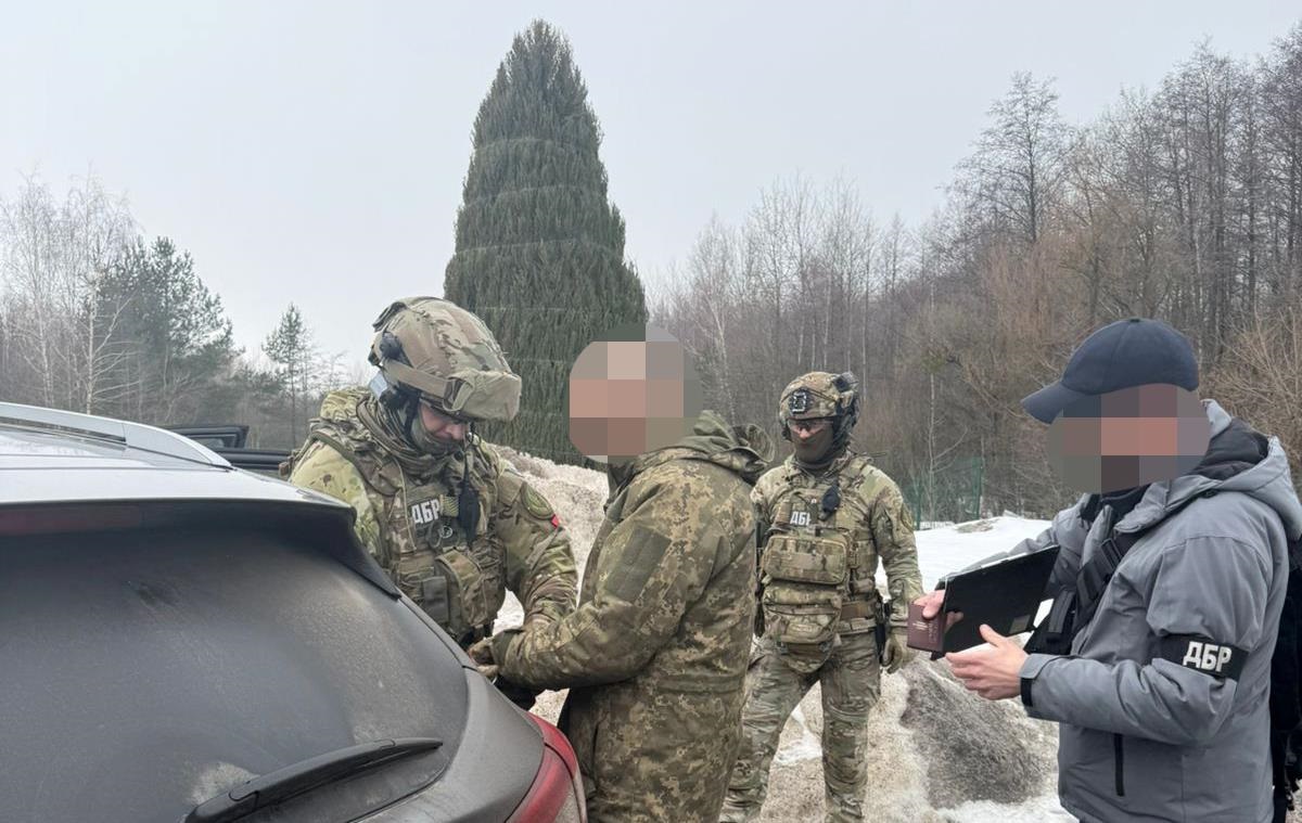 Фото для новини:На Житомирщині мобілізований спробував "купити" собі дезертирство