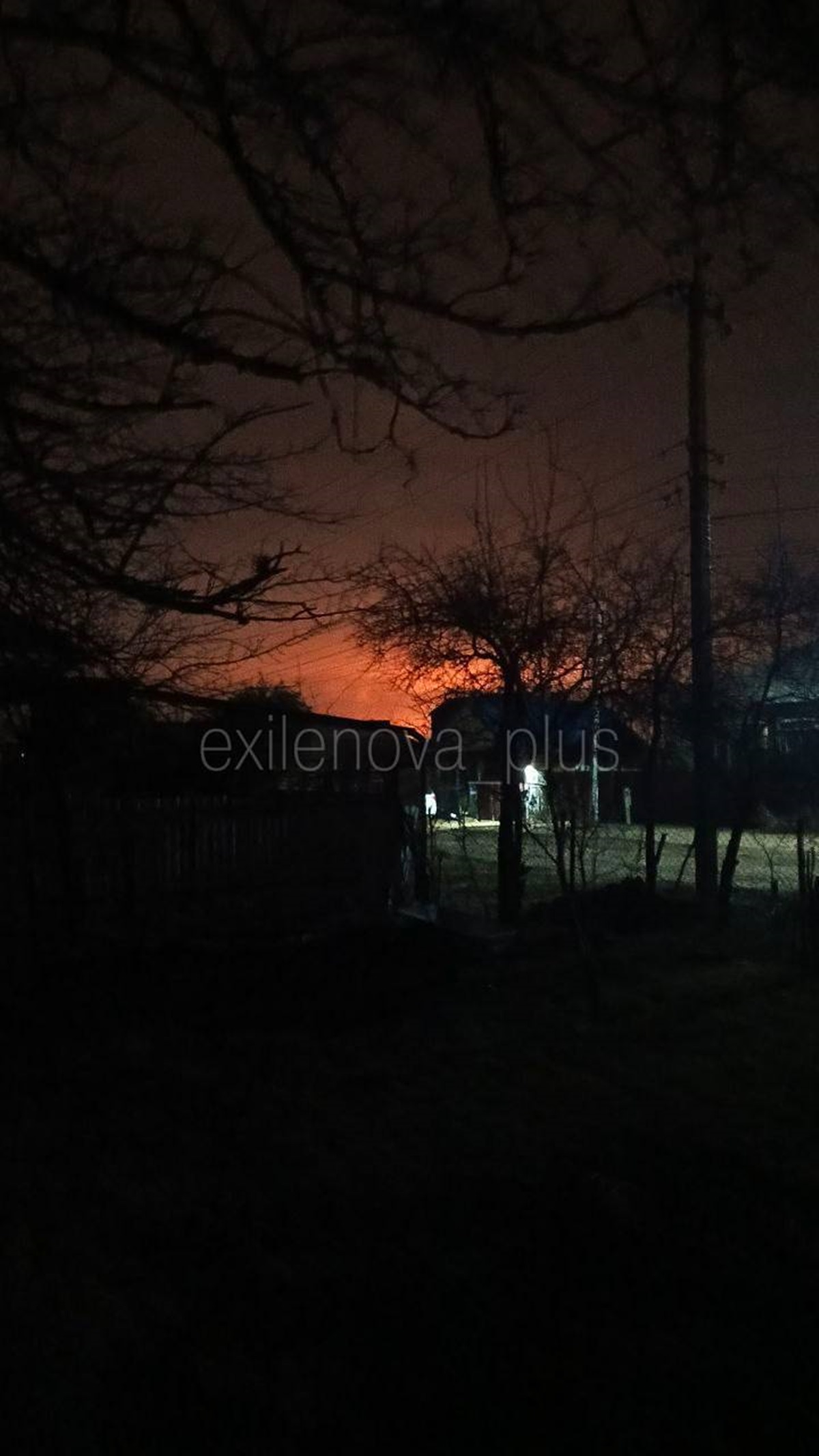 Фото для новини:Наліт дронів на РФ: горить НПЗ, Казань без світла