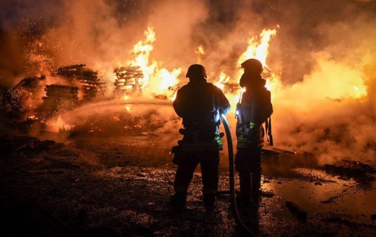 Фото для новини:Нічний удар по Одесі: з'явились фото наслідків