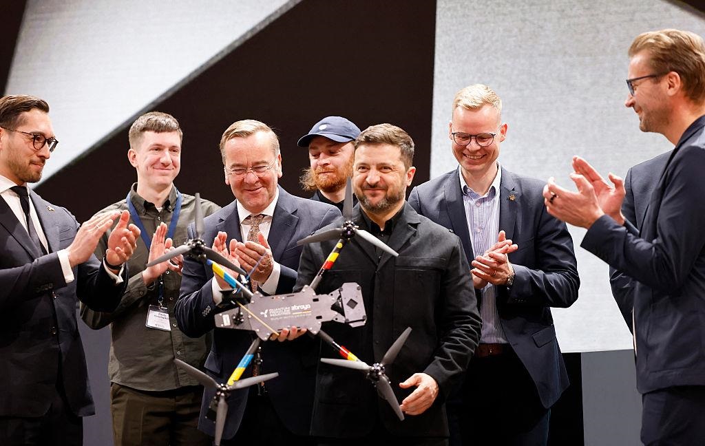 Фото для новини:Німеччина почала виробляти дрони для України