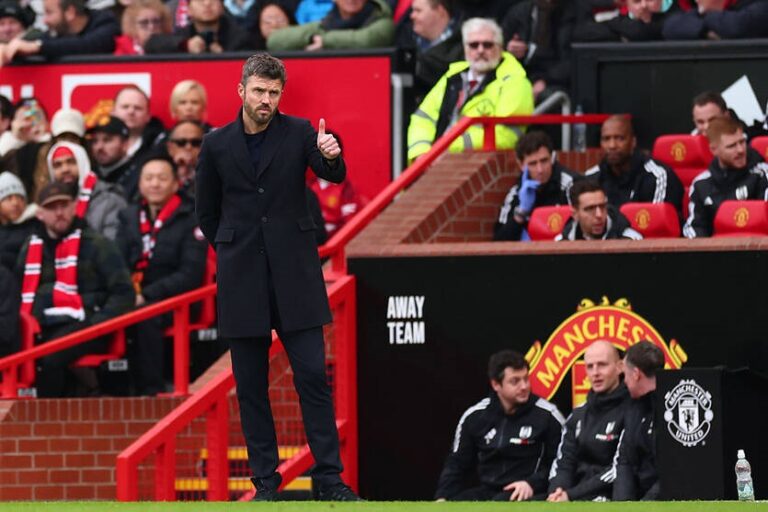 Фото для новини:Новому тренеру МЮ виділять близько чверті мільярда на трансфери