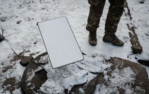 Фото для новини:Окупанти без зв&rsquo;язку: чому Ілон Маск відключає росіянам Starlink