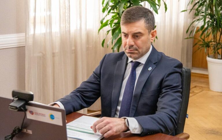 Фото для новини:Омбудсмен відреагував на скандал з мобілізацією батька-одинака