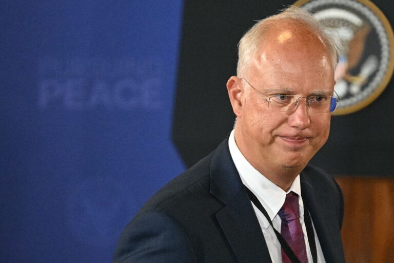 Фото для новини:Переговори України та РФ відтермінували після візиту Дмитрієва до США