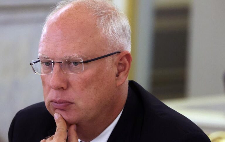 Фото для новини:"Переговорник" Путіна прибув у Женеву на зустріч з делегацією США