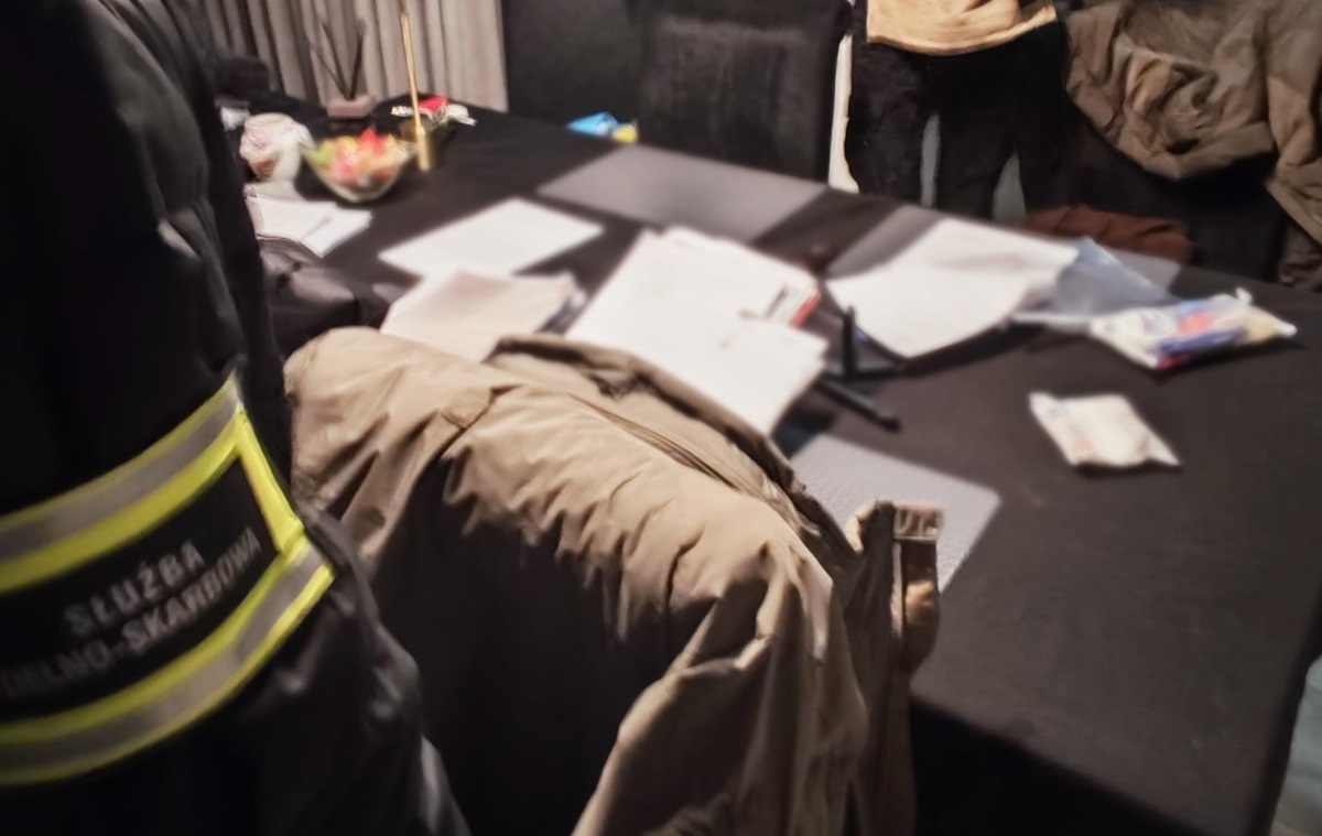 Фото для новини:Польща затримала поставників підсанкційного обладнання Росії