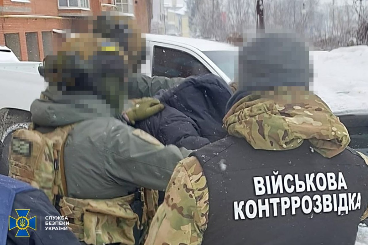 Фото для новини:Правоохоронці викрили вісім ухилянтських схем