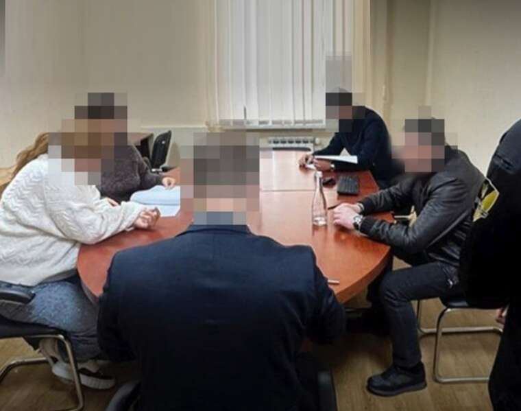 Фото для новини:Приховані мільйони та дві Audi SQ8 справу подружжя Головків про неправдиве декларування передали до суду