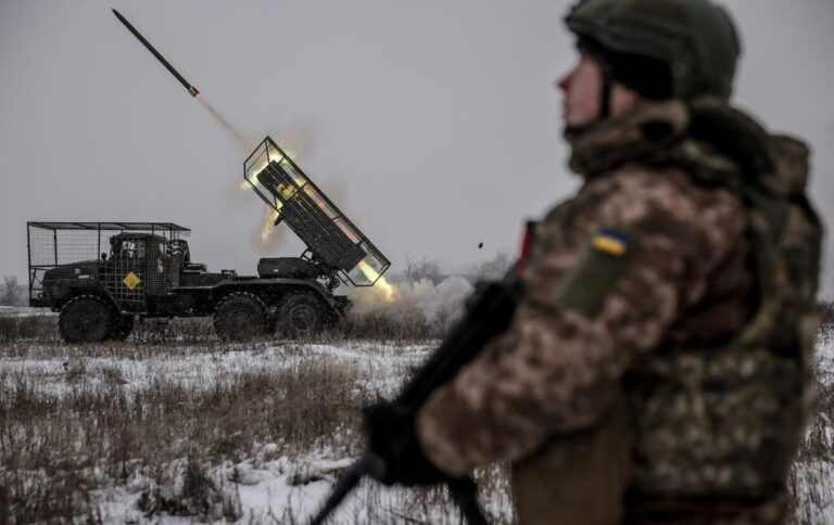 Фото для новини:РФ зосередила штурми на двох напрямках - Генштаб