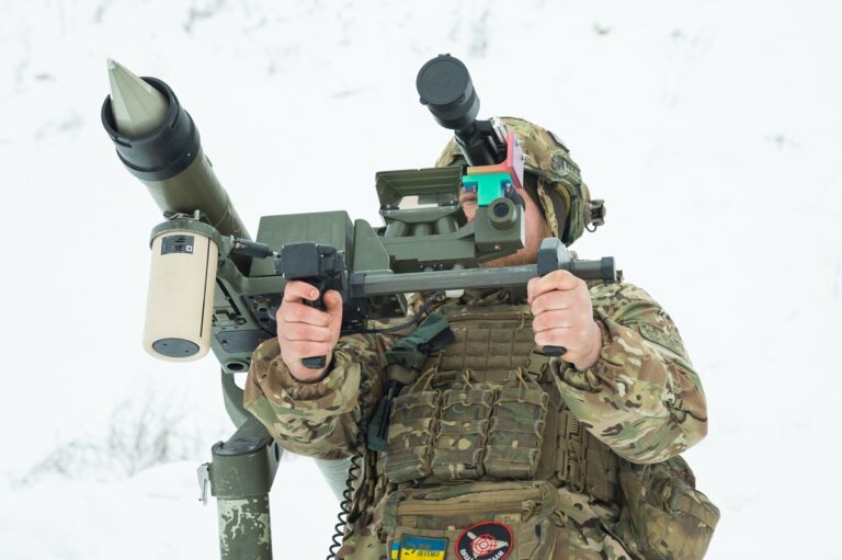 Фото для новини:Росія атакувала Україну ракетою та понад 150 БпЛА