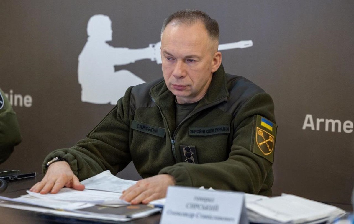 Фото для новини:Росія не встигає поповнювати втрати - Сирський