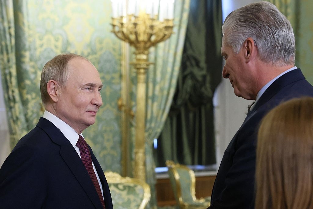 Фото для новини:Росія продовжить постачати нафту на Кубу