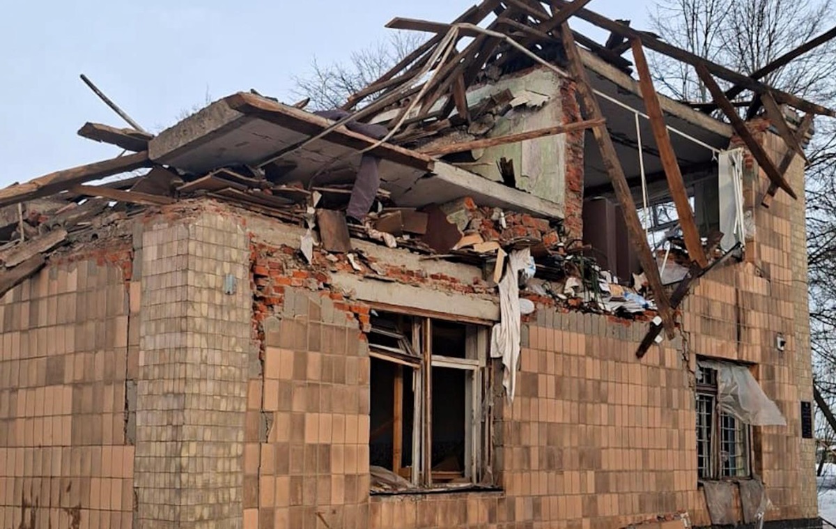 Фото для новини:Росіяни атакували аграрне підприємство на Сумщині: є загиблі