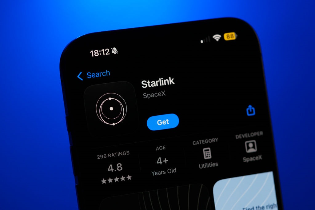 Фото для новини:Росіяни без Starlink. Відповідь України та Маска