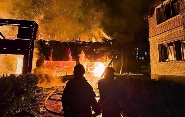 Фото для новини:Росіяни пошкодили два підприємства на Київщині