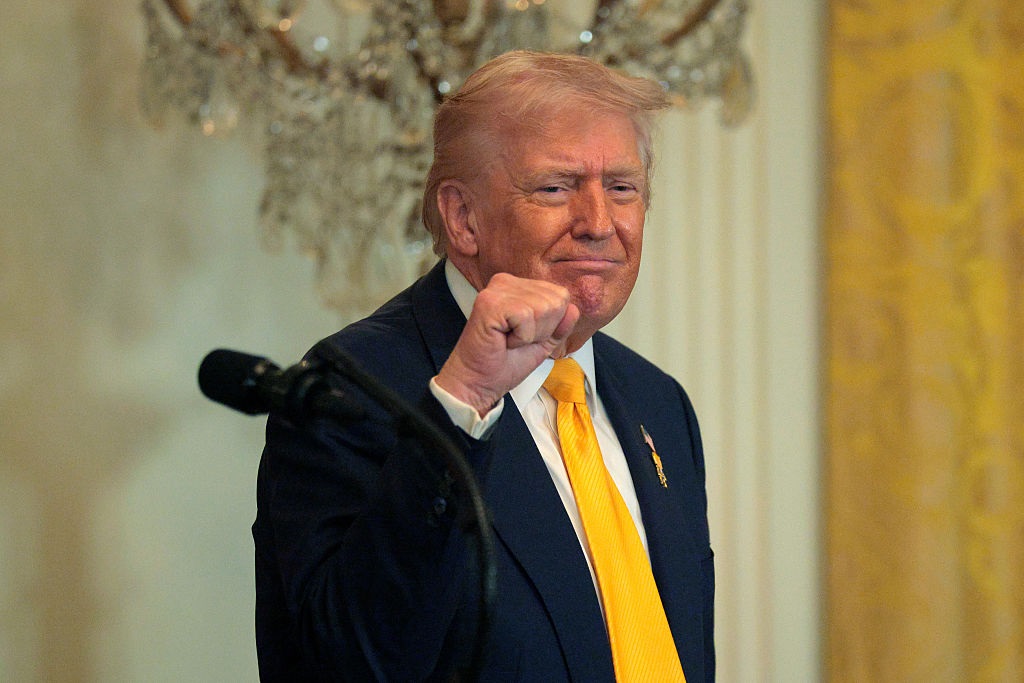 Фото для новини:Санкції проти Росії. Підкуп для Трампа