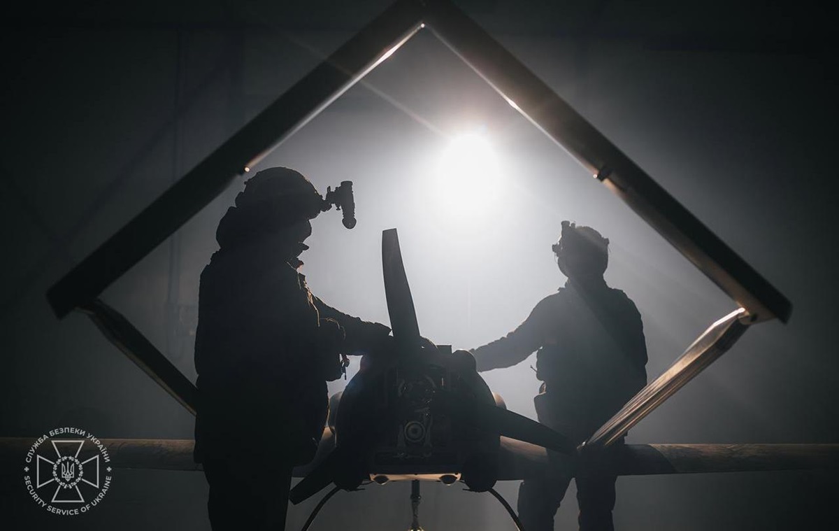 Фото для новини:СБУ вдарила по тиловим пункти управління армії РФ