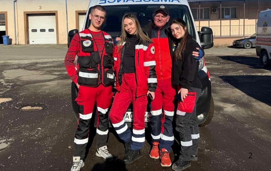 Фото для новини:Серце зупинилося на 25 хвилин: на Закарпатті медики врятували чоловіка