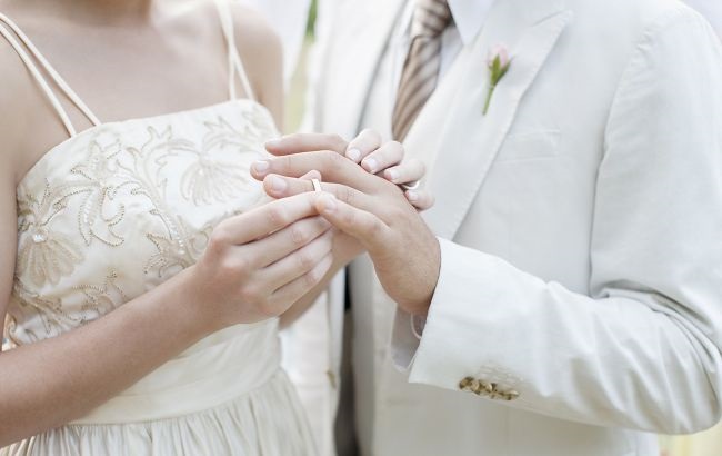 Фото для новини:Шлюб з 14 років: нова ініціатива депутатів, яка може зашкодити дітям