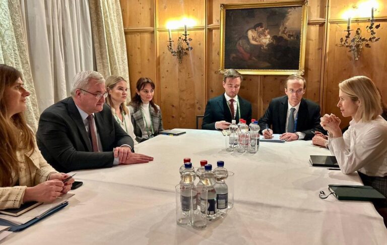 Фото для новини:Сибіга і Каллас обговорили посилення санкцій проти РФ