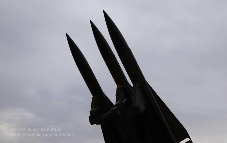 Фото для новини:Сирський розповів про план посилення ППО